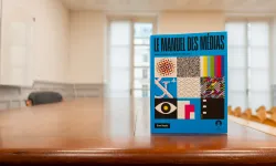 Couverture de l'ouvrage Le Manuel des médias
